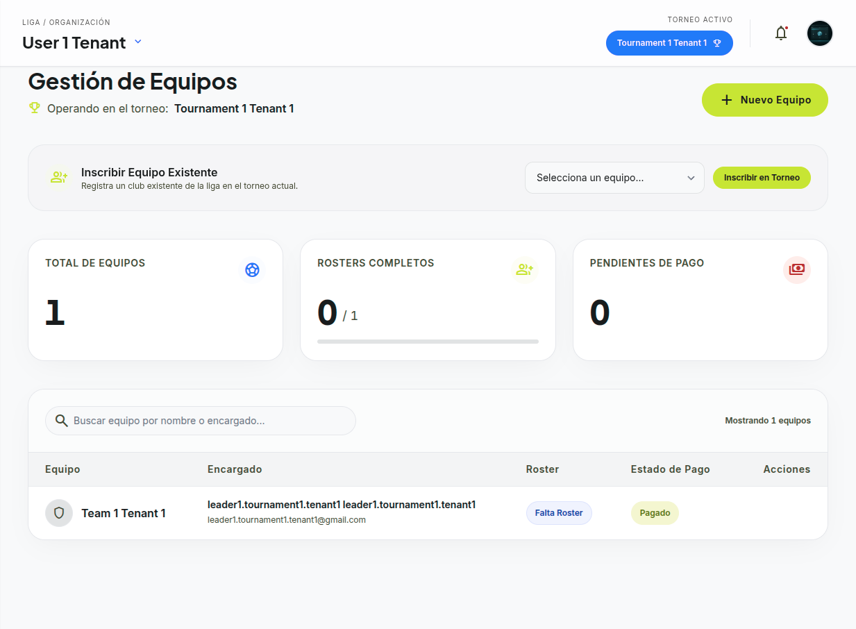 Mockup del dashboard de LigaBase con estadisticas y torneos activos